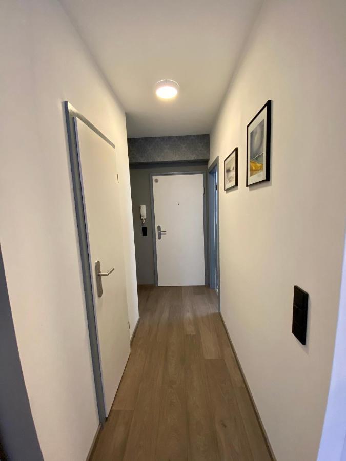 Stadt-Apartment Dusseldorf Luaran gambar